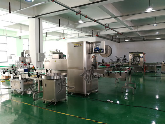 牛肉醬灌裝機(jī)生產(chǎn)線-全自動牛肉醬灌裝設(shè)備實拍