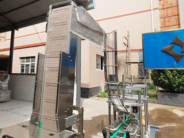 河南香辣醬灌裝機(jī)